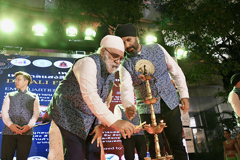Diwali Mittare - Emquartier