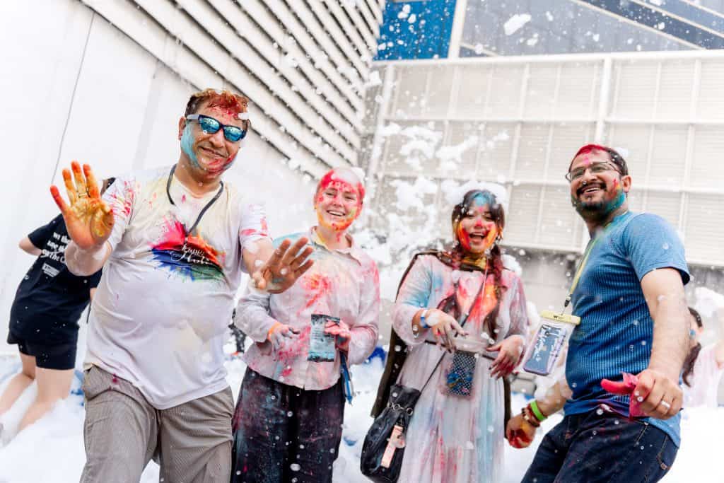 Mittare Holi Songkran